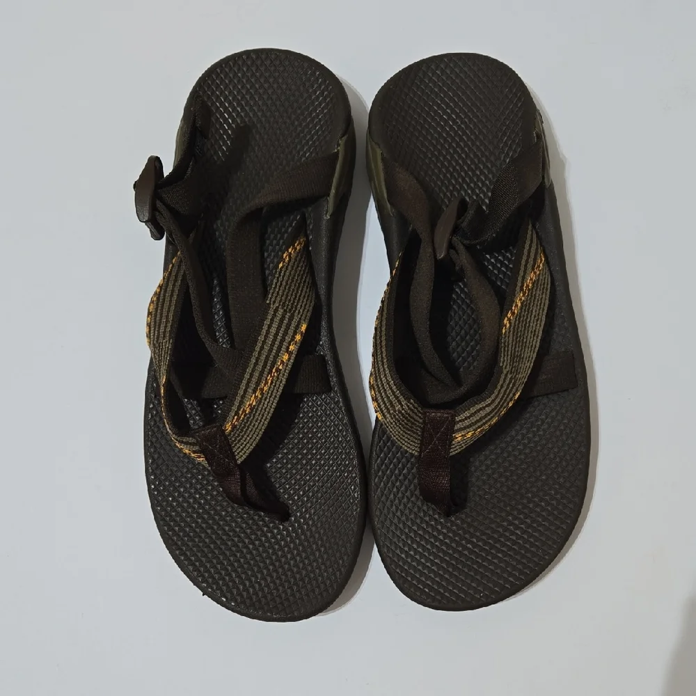 Chaco Men's Brown Strappy Sandals